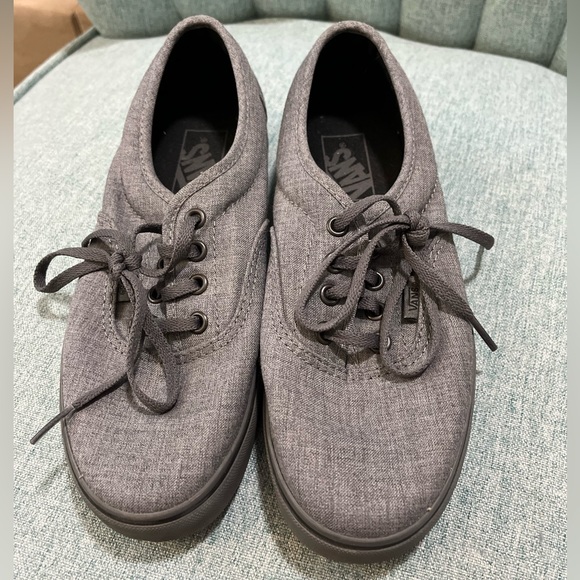 Gray chambray low top Vans - Picture 1 of 3